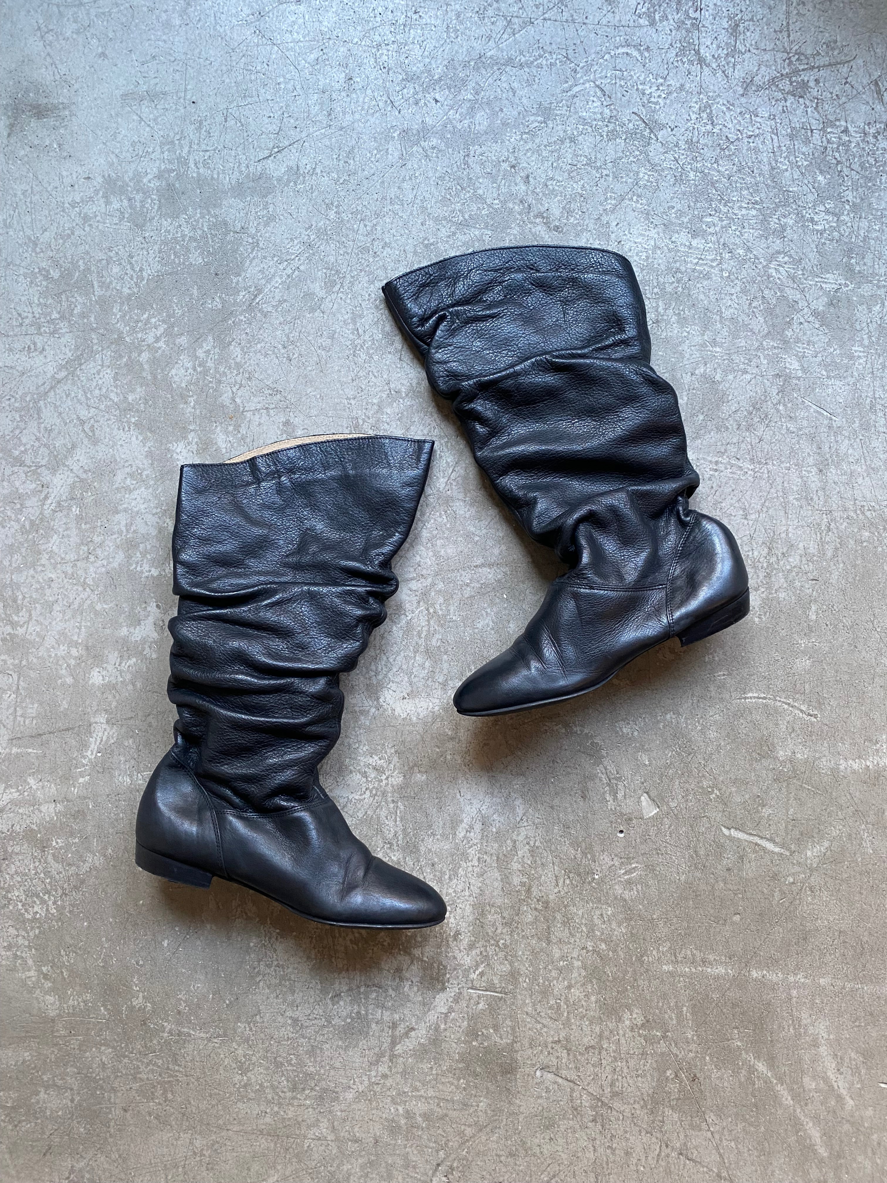 Vintage black leather boots size 36