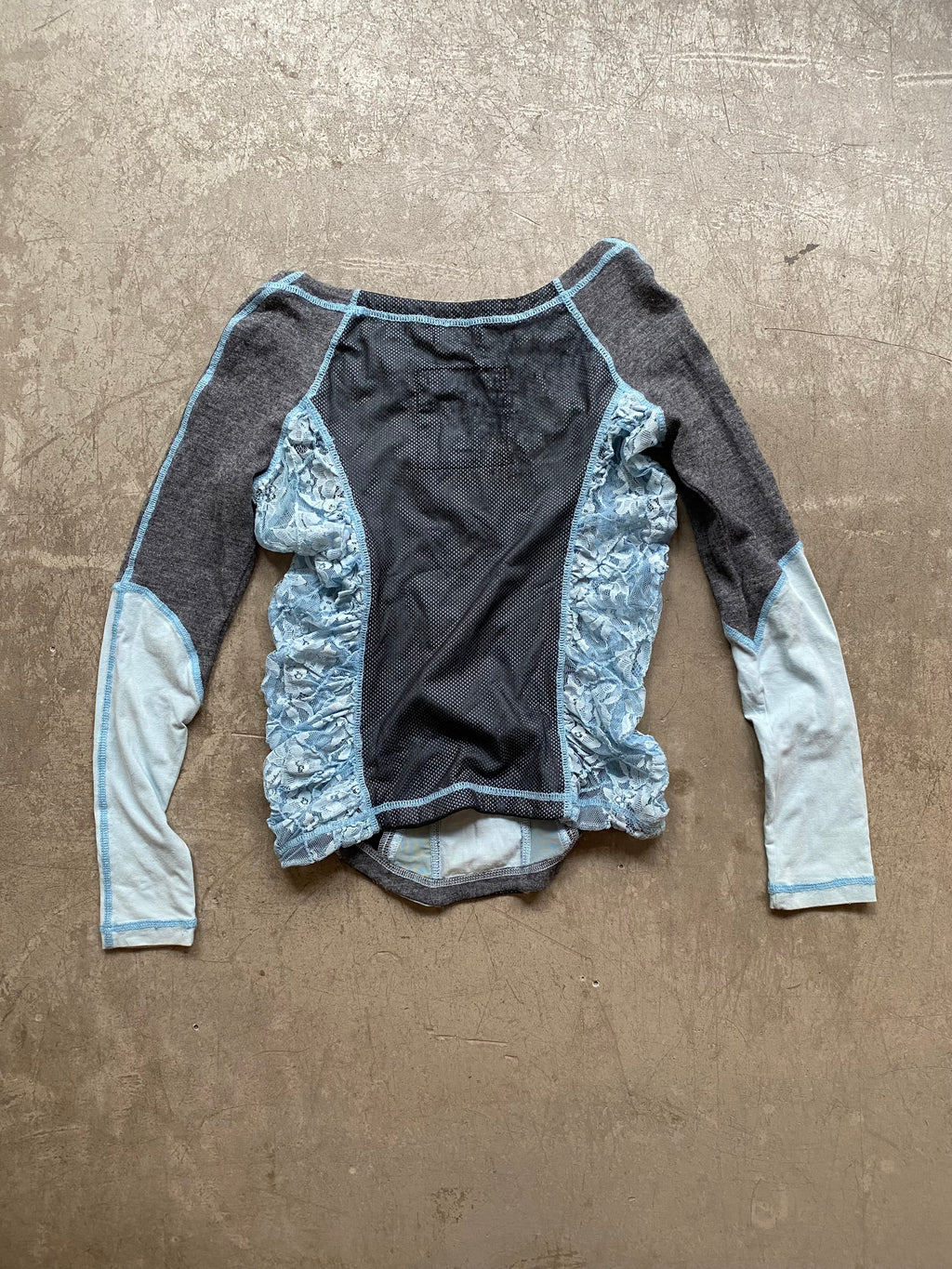 Vintage scoop neck long sleeve