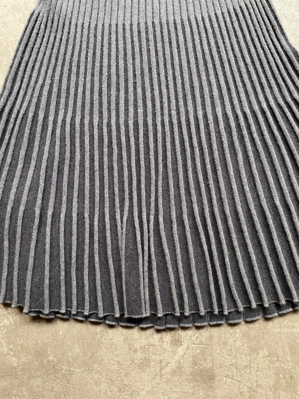 Winter pleated skirt