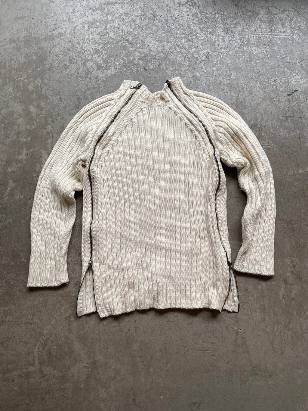 Wool blend zip up detail sweater