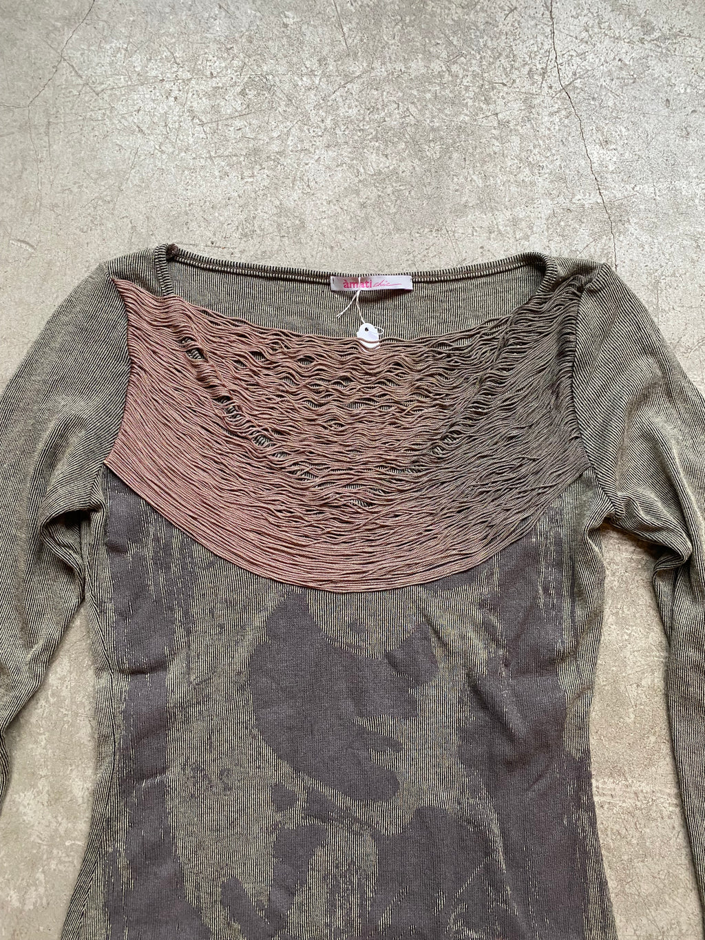 Long sleeve top with fringe