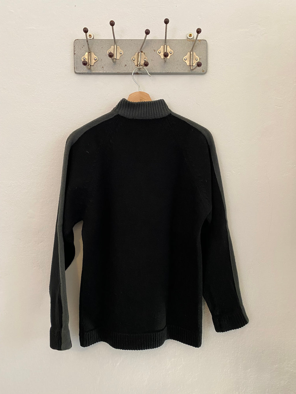 Black sweater with zip details