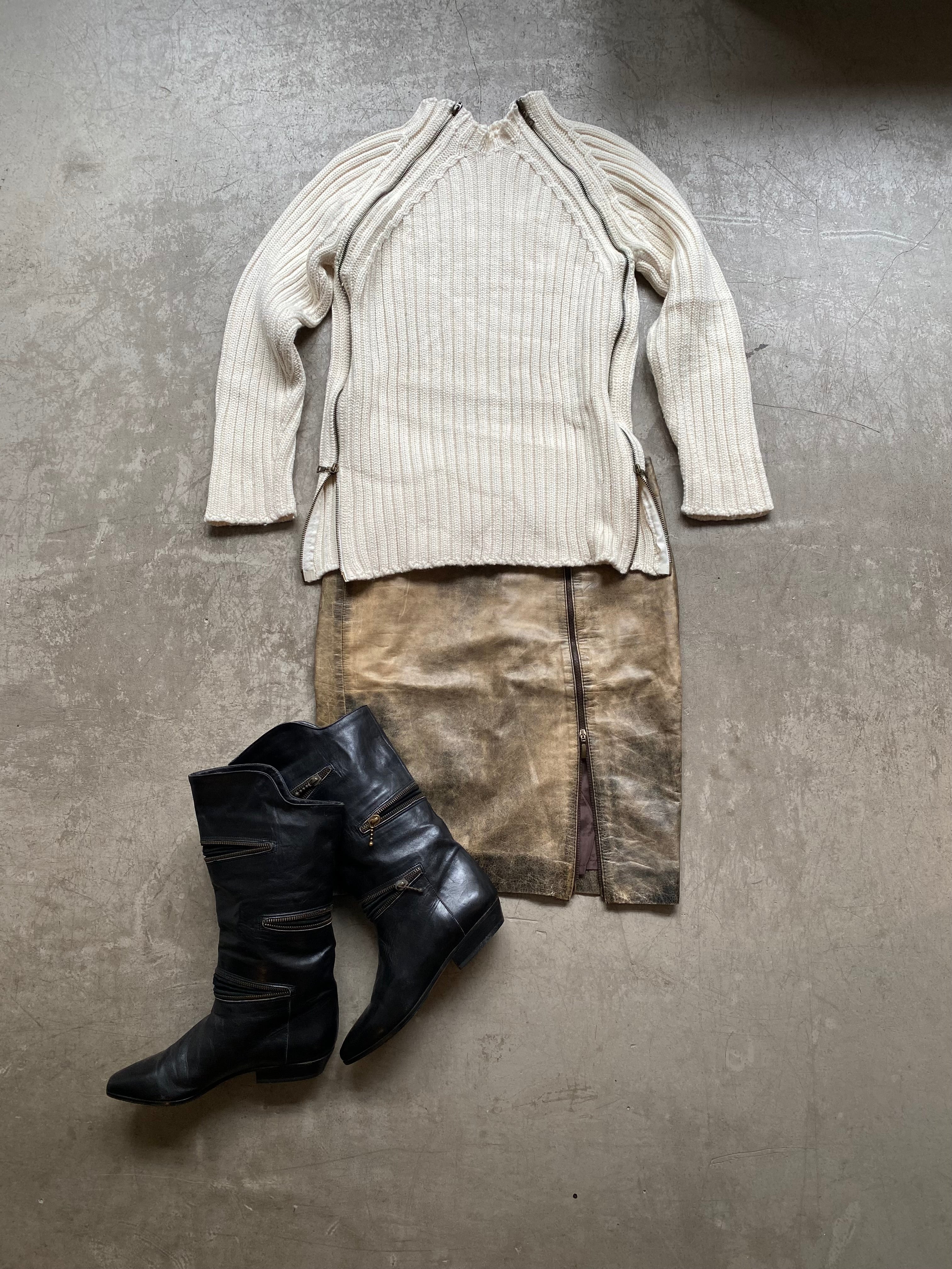 Wool blend zip up detail sweater