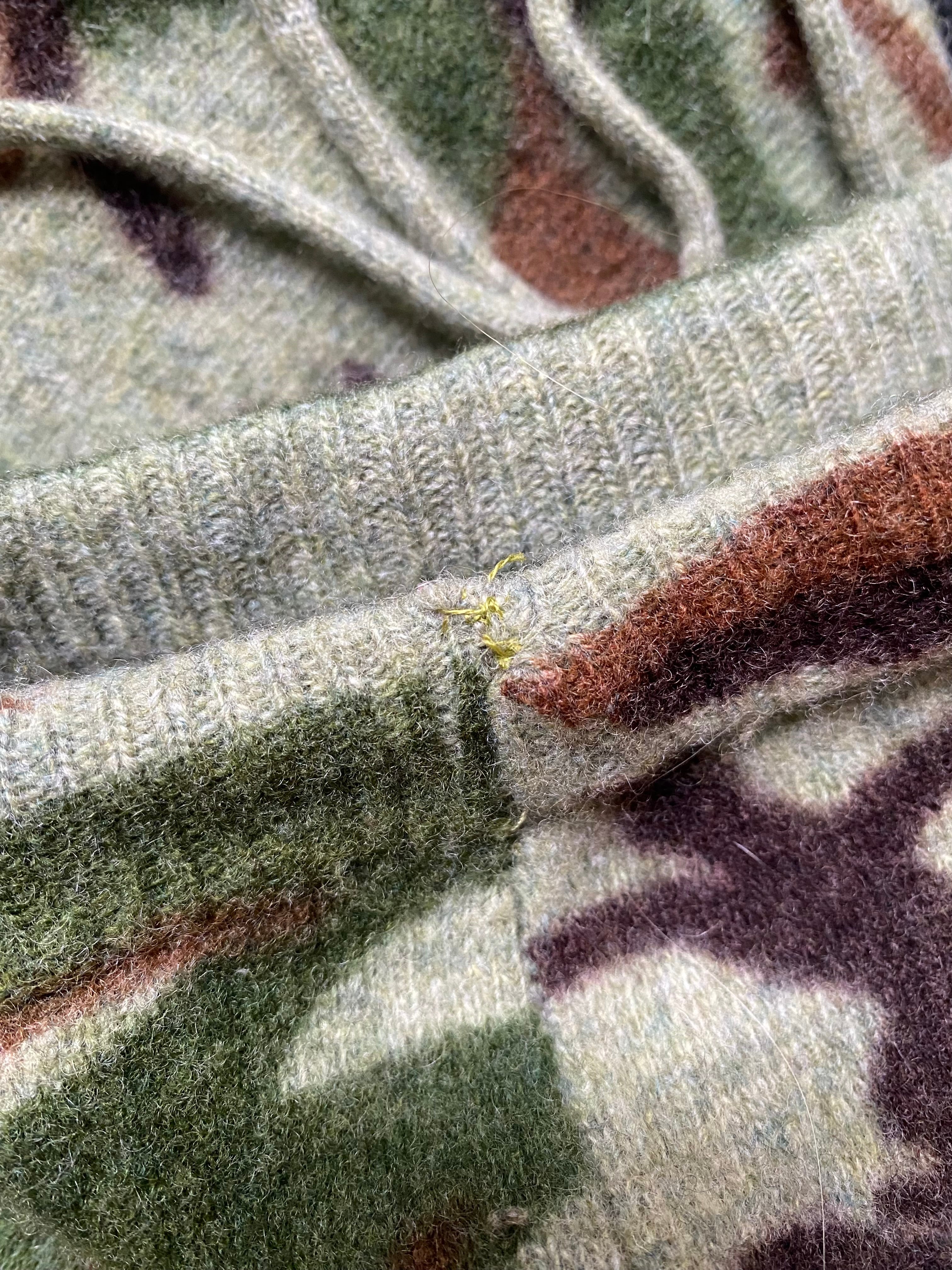 Camouflage wool skirt