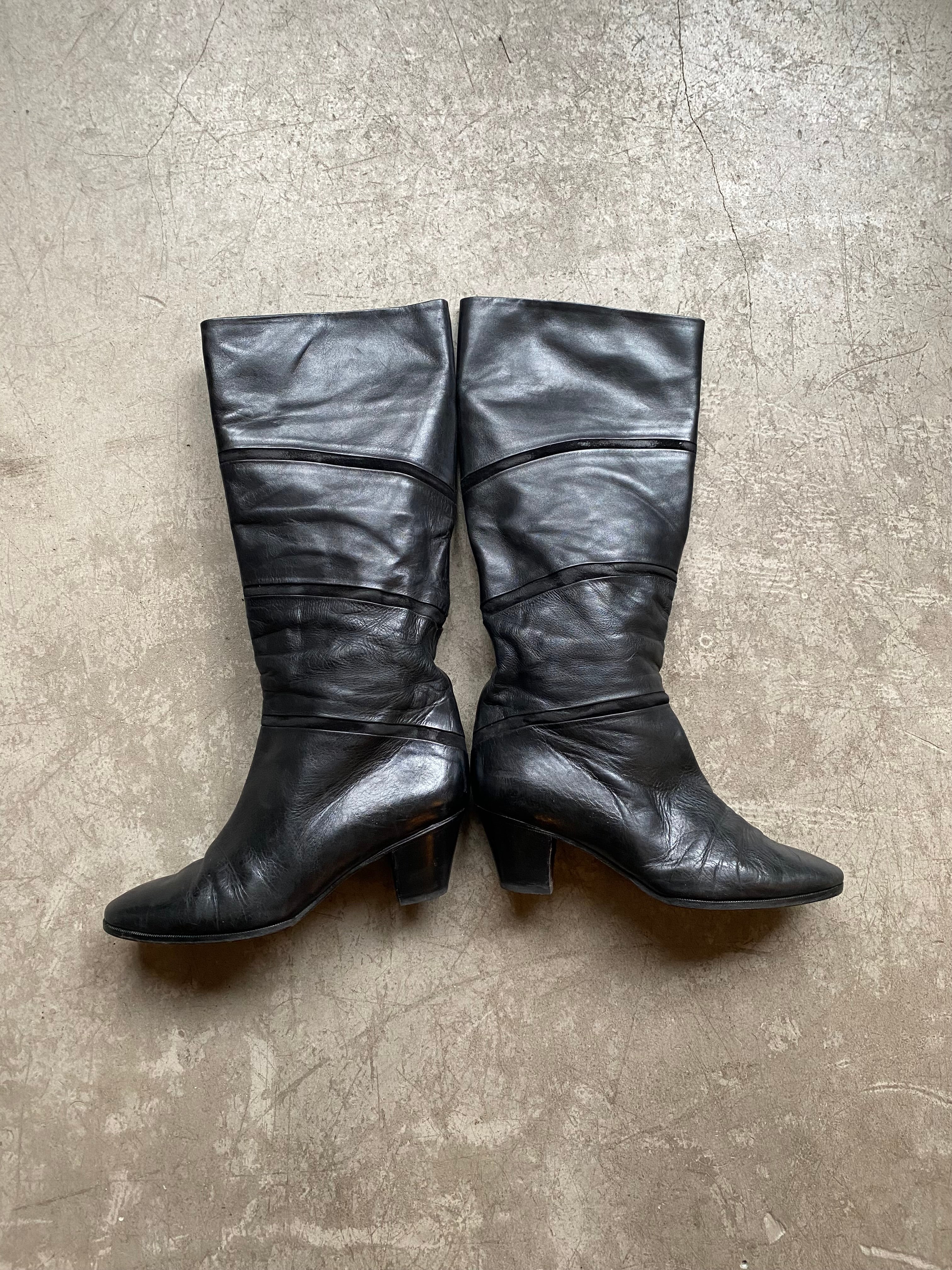 Vintage leather boots size 37