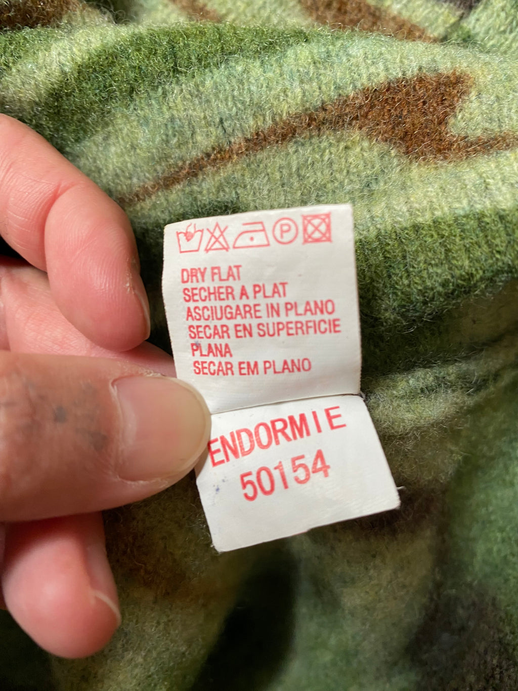 Camouflage wool skirt