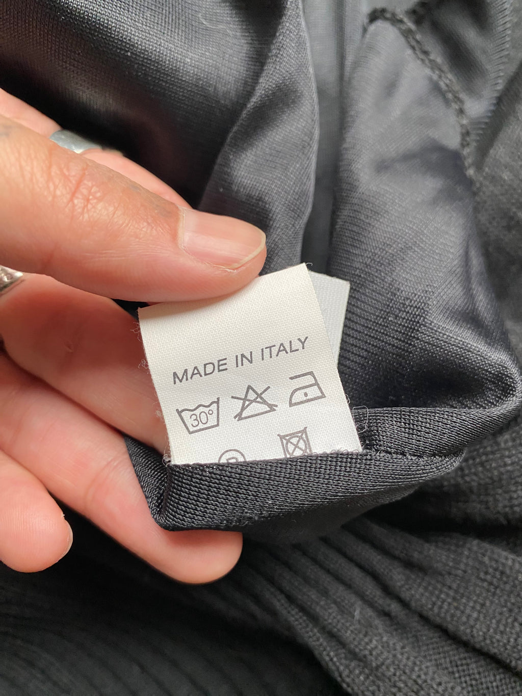 Black knitted maxi skirt